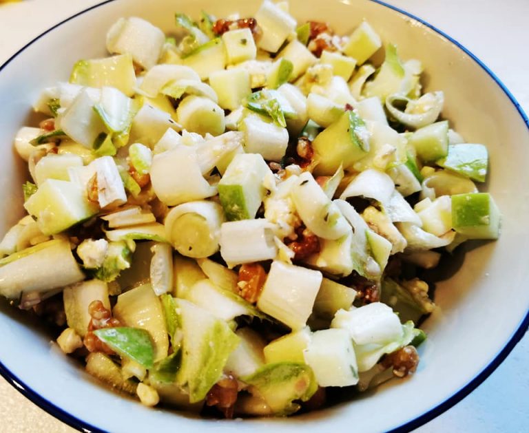 Salade d&rsquo;endives et pommes au gorgonzola